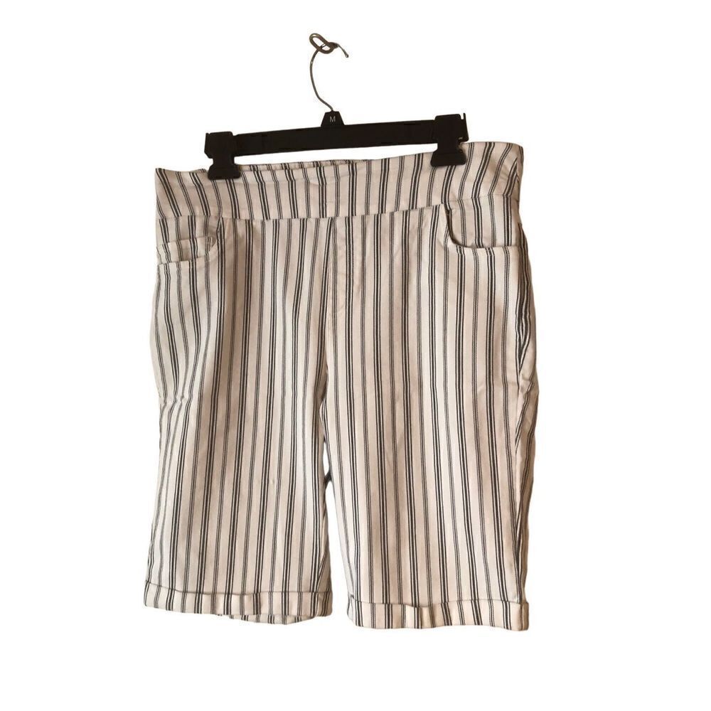 Hiview Striped Shorts L